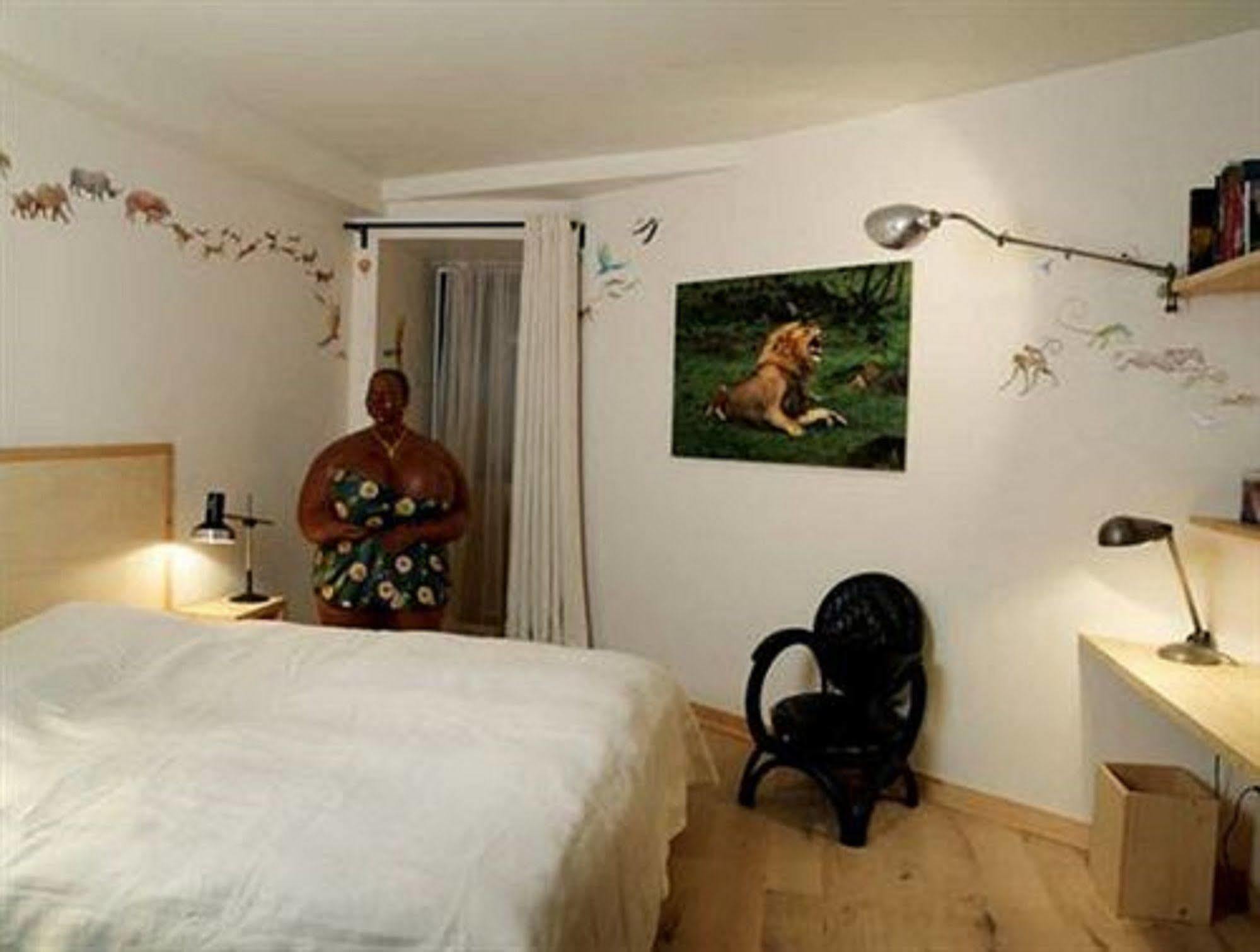 Edgar & Achille Hotel